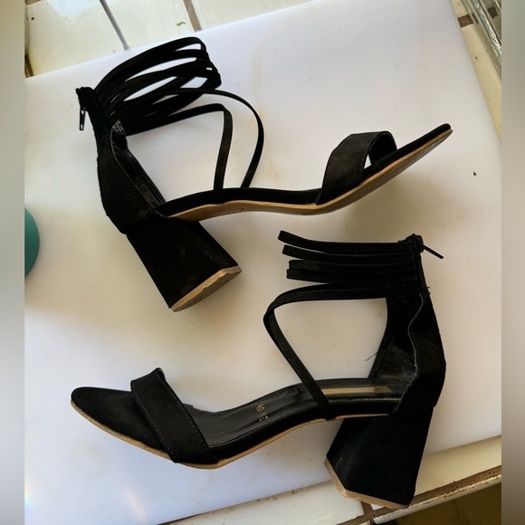 Black Paloma Shoes Strappy Block Sandals Made in Spain Size 26 US Size 8 Vintage - Picture 1 of 7